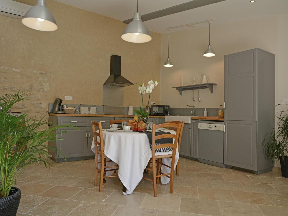 Superb Holiday Flat With Private Pool Carpentras Exterior foto